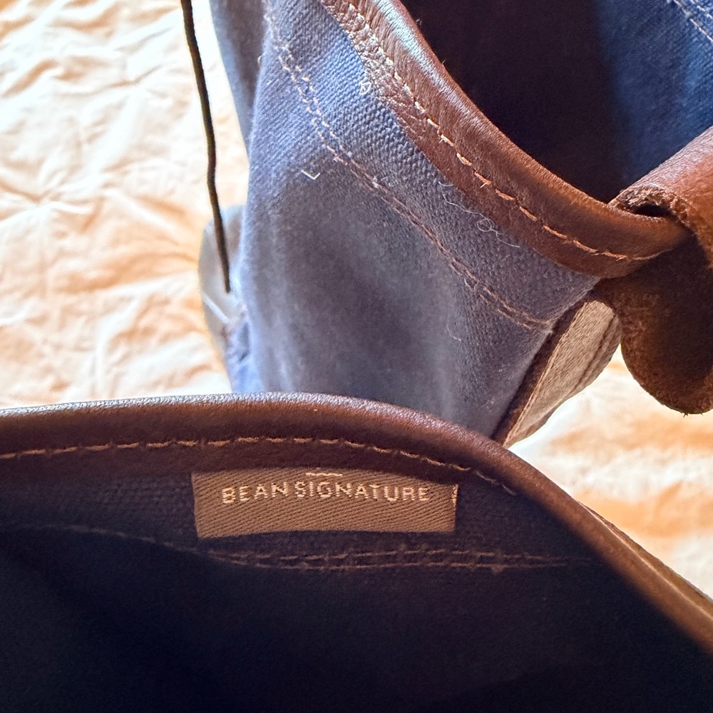 L.L. Bean Tall Lace-Up Bean Boots Navy Made in USA Women’s 7 Bean Signature - Picture 6 of 7